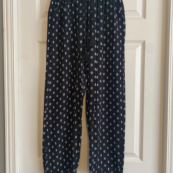 Mia & Tess Straight Leg Stretchy Waist 100% Viscose Pants - Picture 3 of 6